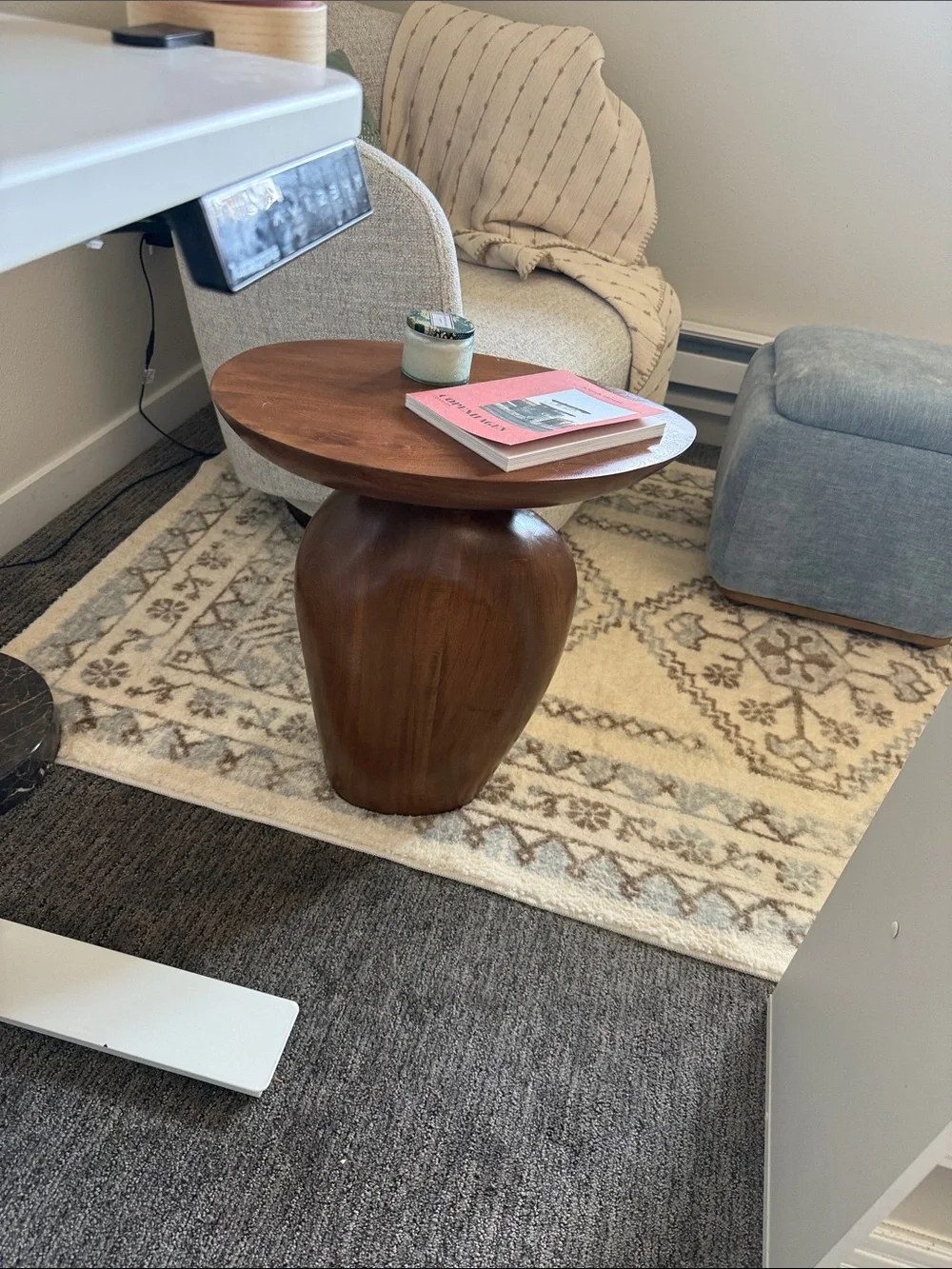 Wooden Accent Side Table in Warm Brown - Brand Unbranded